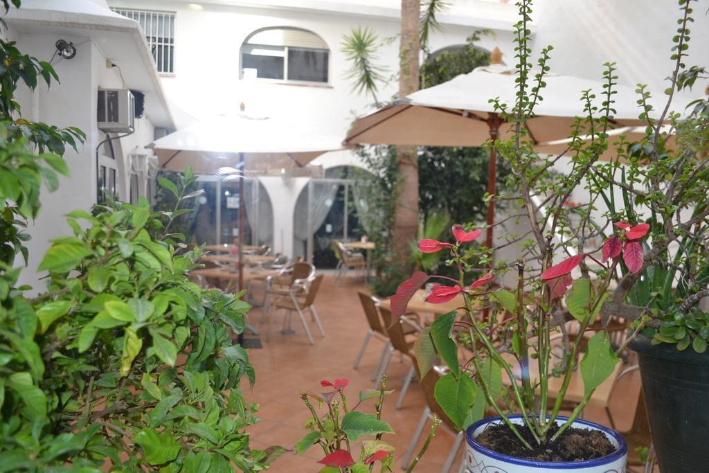 Hotel Internacional Benidorm Bagian luar foto