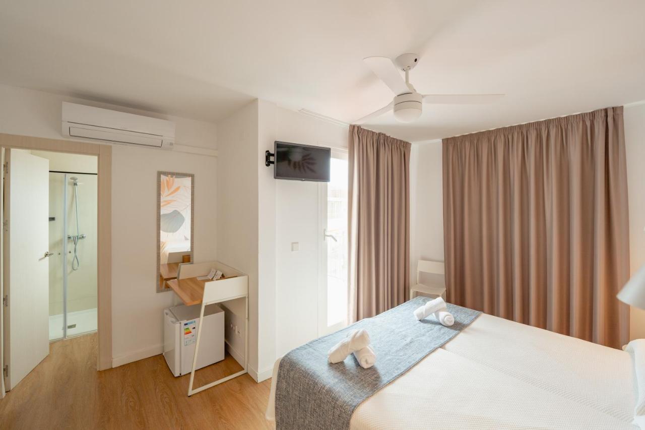 Hotel Internacional Benidorm Bagian luar foto