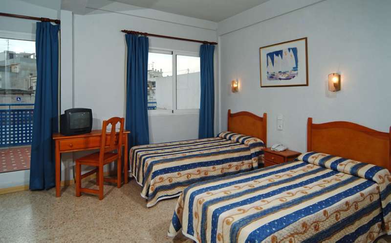 Hotel Internacional Benidorm Bagian luar foto