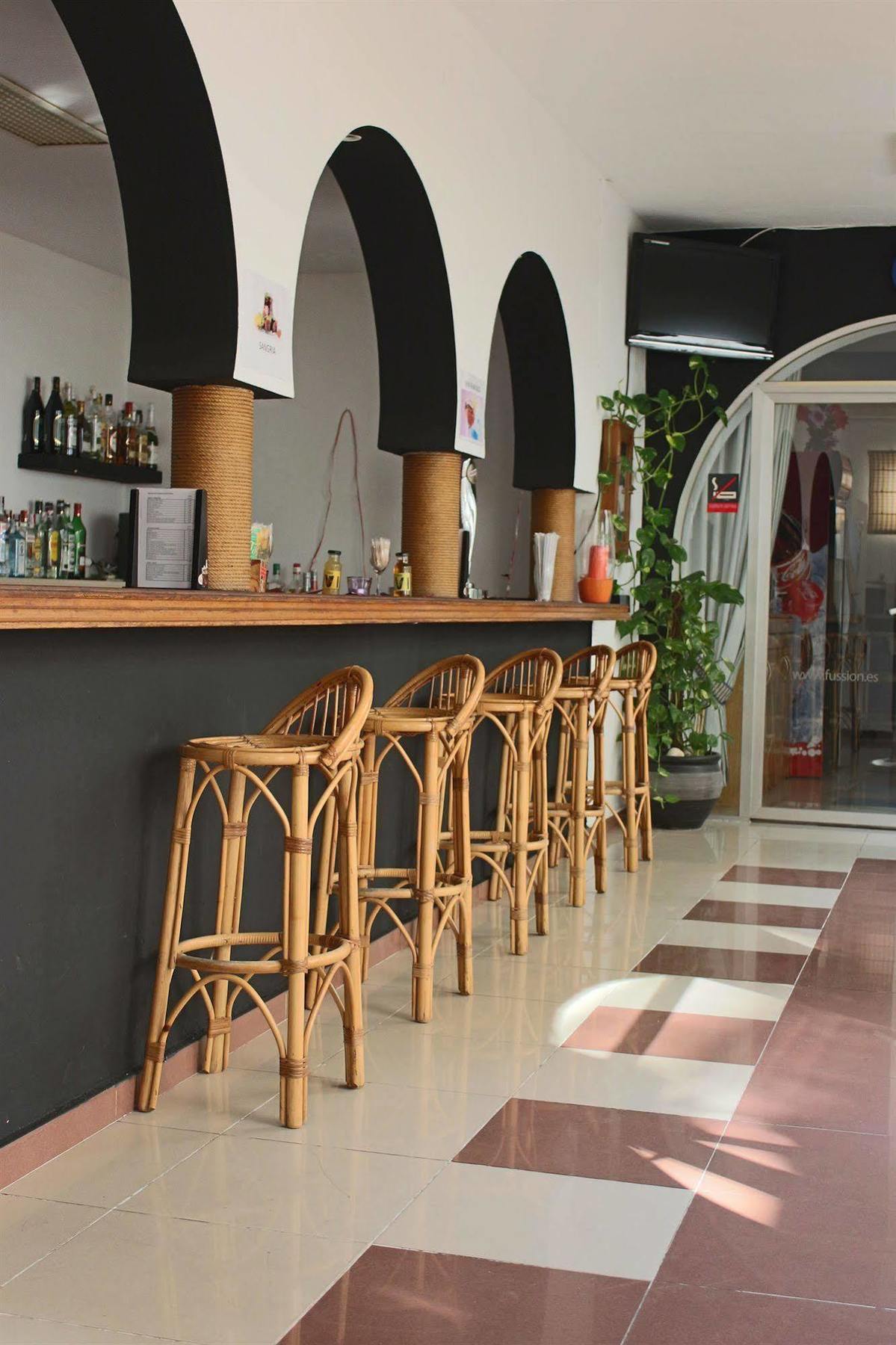 Hotel Internacional Benidorm Bagian luar foto